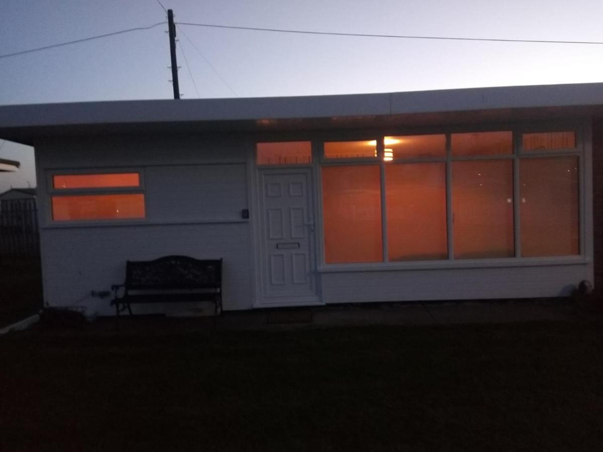 Chalet 65 Chapel Saint Leonards Bagian luar foto