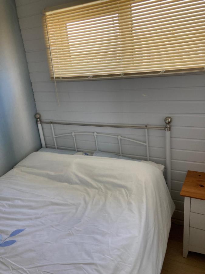 Chalet 65 Chapel Saint Leonards Bagian luar foto